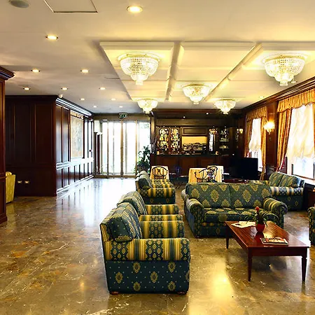 City Hotel Caserta Hotel